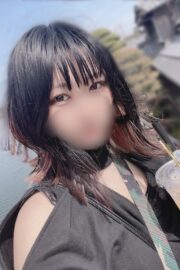 やや