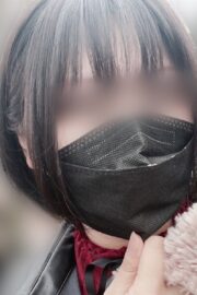 やや